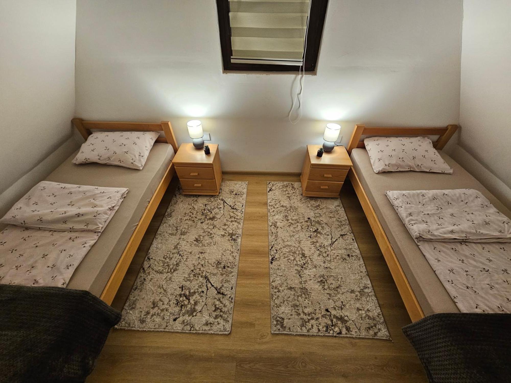 Brvnara Ispod Stare Kruske Ferienhaus *